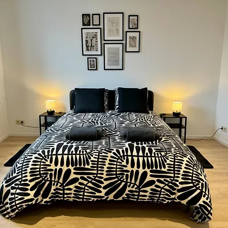 Maison En Plein Centre De בית נופש סינה