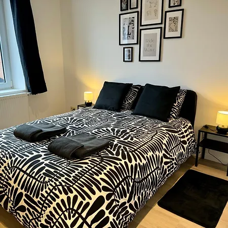 Maison En Plein Centre De *